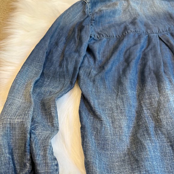 cloth & stone Anthro Buttoned Shirt Denim Chambray Boho Western XS #B2030-549 - Picture 7 of 10
